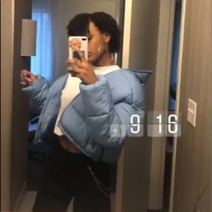 Meet your Posher, Denise